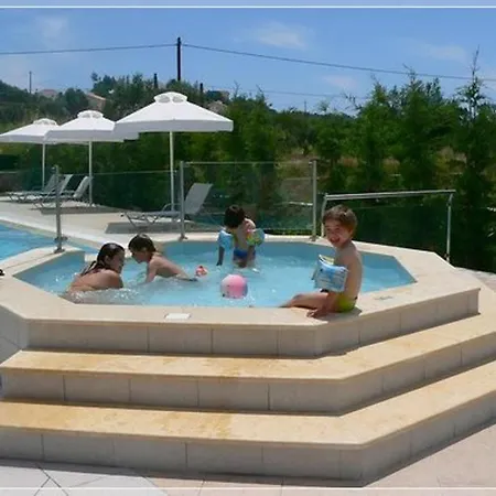 Dion Zois Lägenhet *